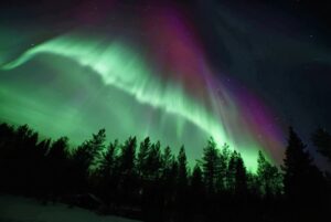Auroras boreales en Rovaniemi Finlandia