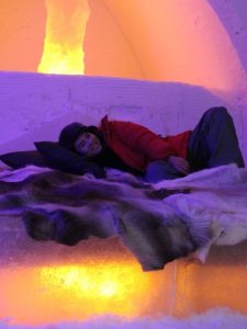 cliente en hotel de hielo